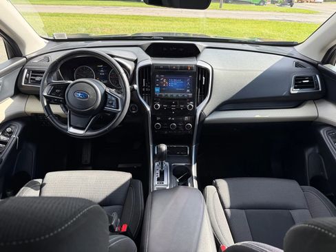 Used 2020 Subaru Ascent Premium w/ Convenience Package image 2