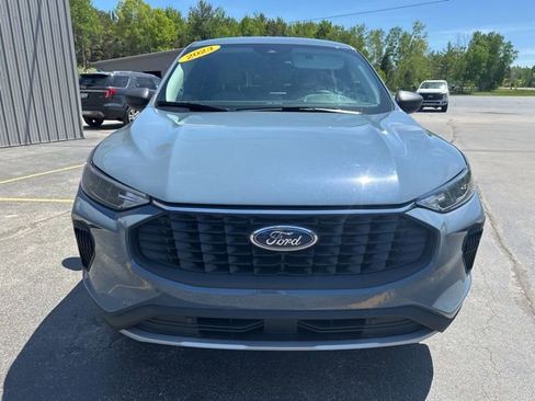 Used 2023 Ford Escape Active AWD/4WD image 9