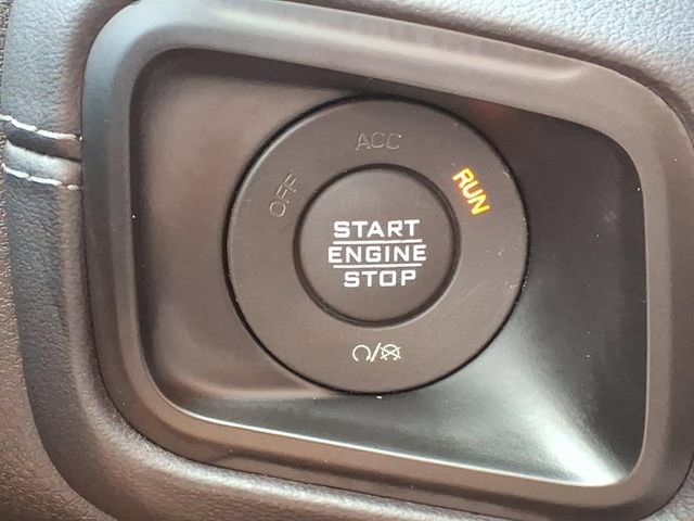 Used 2024 Jeep Wrangler Unlimited Rubicon AWD/4WD image 28