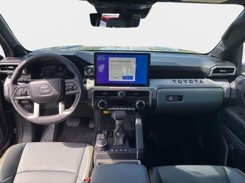 New 2025 Toyota Tacoma 4x4 Double Cab Hybrid image 13