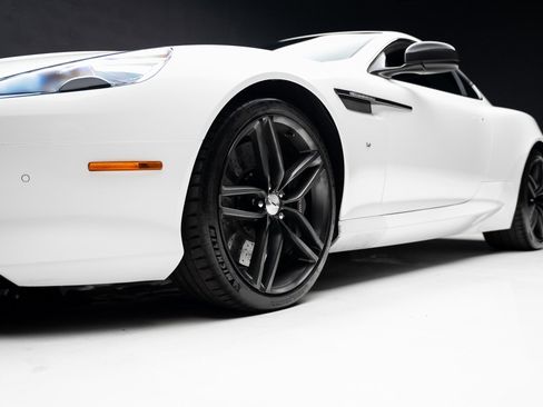 Used 2016 Aston Martin DB9 GT image 69