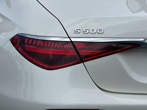 Certified 2022 Mercedes-Benz S 500 4MATIC image 34