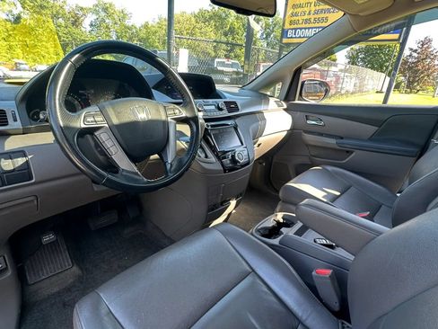 Used 2016 Honda Odyssey EX-L image 28