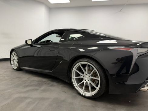 Used 2018 Lexus LC 500 Coupe w/ Sport Package RWD image 20