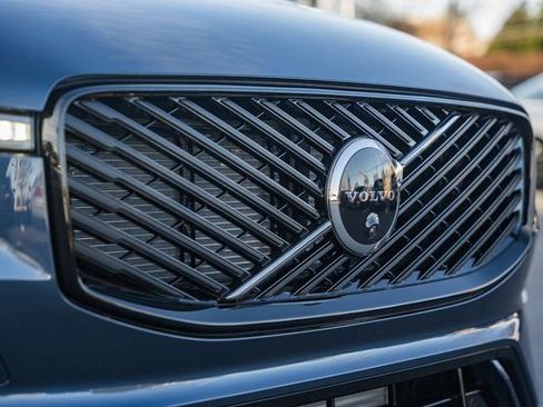 New 2026 Volvo XC60 T8 Ultra w/ Protection Package Premier image 11