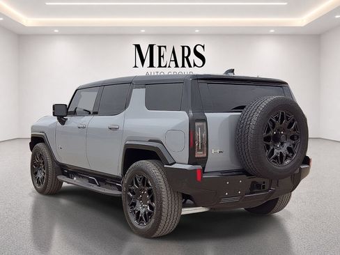 Used 2025 GMC Hummer EV 2X AWD/4WD image 3