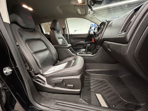 Used 2021 GMC Canyon AT4 image 20