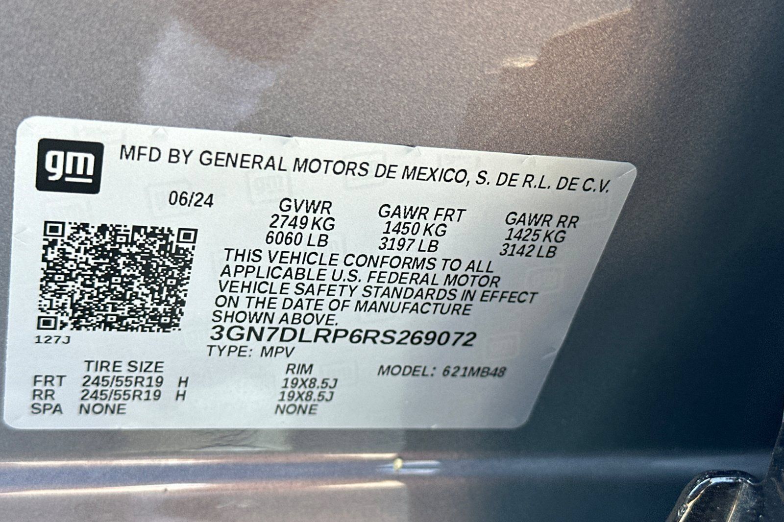 Used 2024 Chevrolet Equinox EV LT FWD image 27