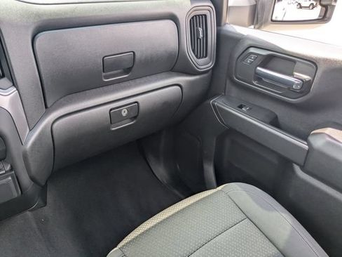 Used 2023 Chevrolet Silverado 2500 Custom w/ Custom Value Package AWD/4WD image 18