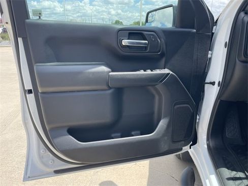 Used 2024 Chevrolet Silverado 1500 Custom w/ LPO, Dark Essentials Package image 12