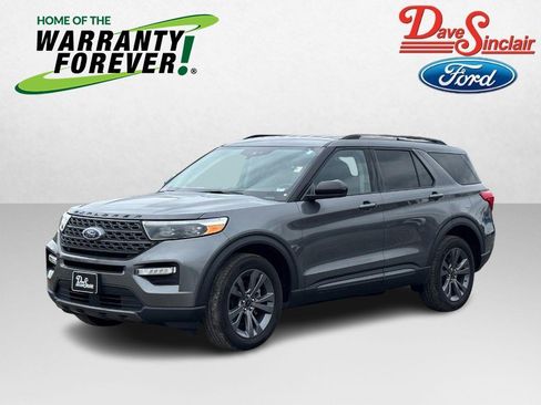 Used 2023 Ford Explorer XLT w/ Equipment Group 202A AWD/4WD image 1