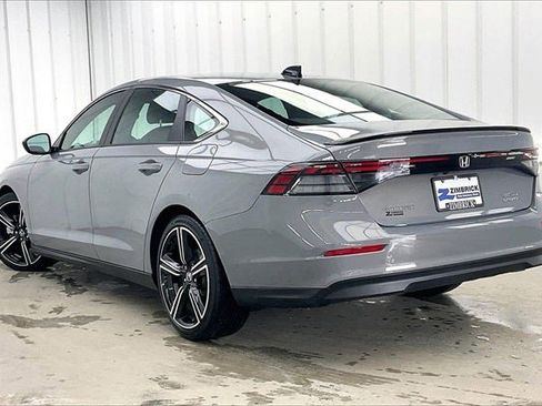 Certified 2025 Honda Accord Sport image 11