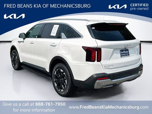 Certified 2025 Kia Sorento S AWD/4WD image 5