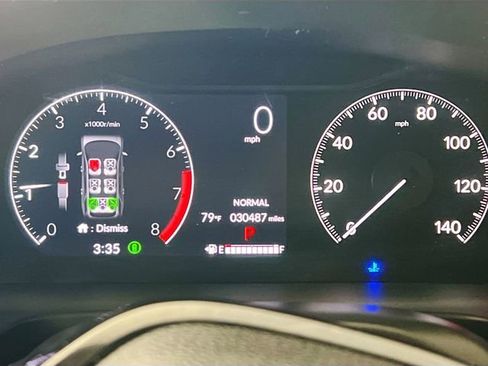 Certified 2024 Honda Pilot TrailSport image 13
