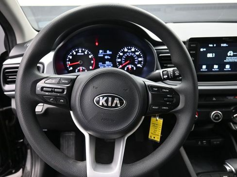 Used 2020 Kia Rio S image 7