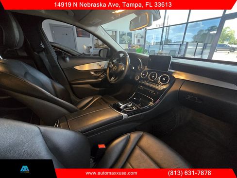 Used 2015 Mercedes-Benz C 300 Sedan image 27