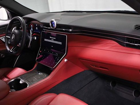 Used 2023 Maserati Grecale Modena image 6