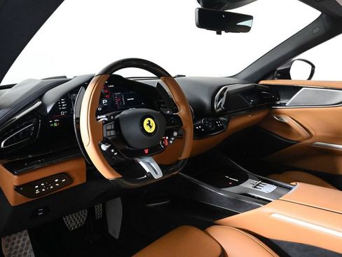 Used 2026 Ferrari Purosangue AWD/4WD image 3