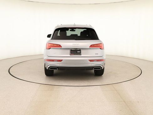 Certified 2023 Audi Q5 2.0T Premium w/ Convenience Package AWD/4WD image 5