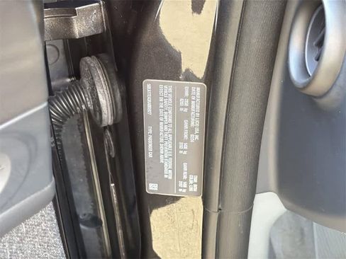 Used 2024 Lucid Air Touring image 10