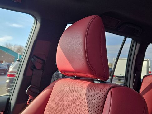 Used 2023 Lexus GX 460 Premium w/ Premium Plus Package image 27