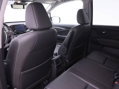 Used 2023 Honda Ridgeline RTL image 11