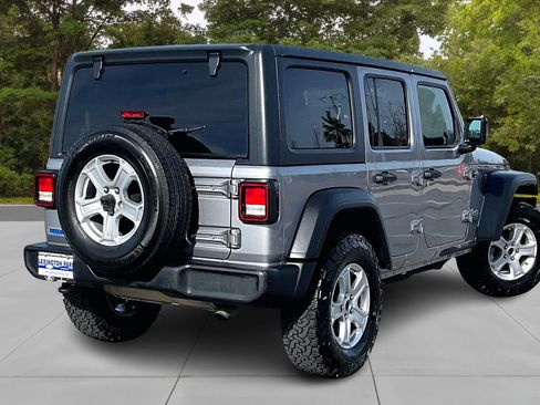 Used 2021 Jeep Wrangler Unlimited Sport image 5