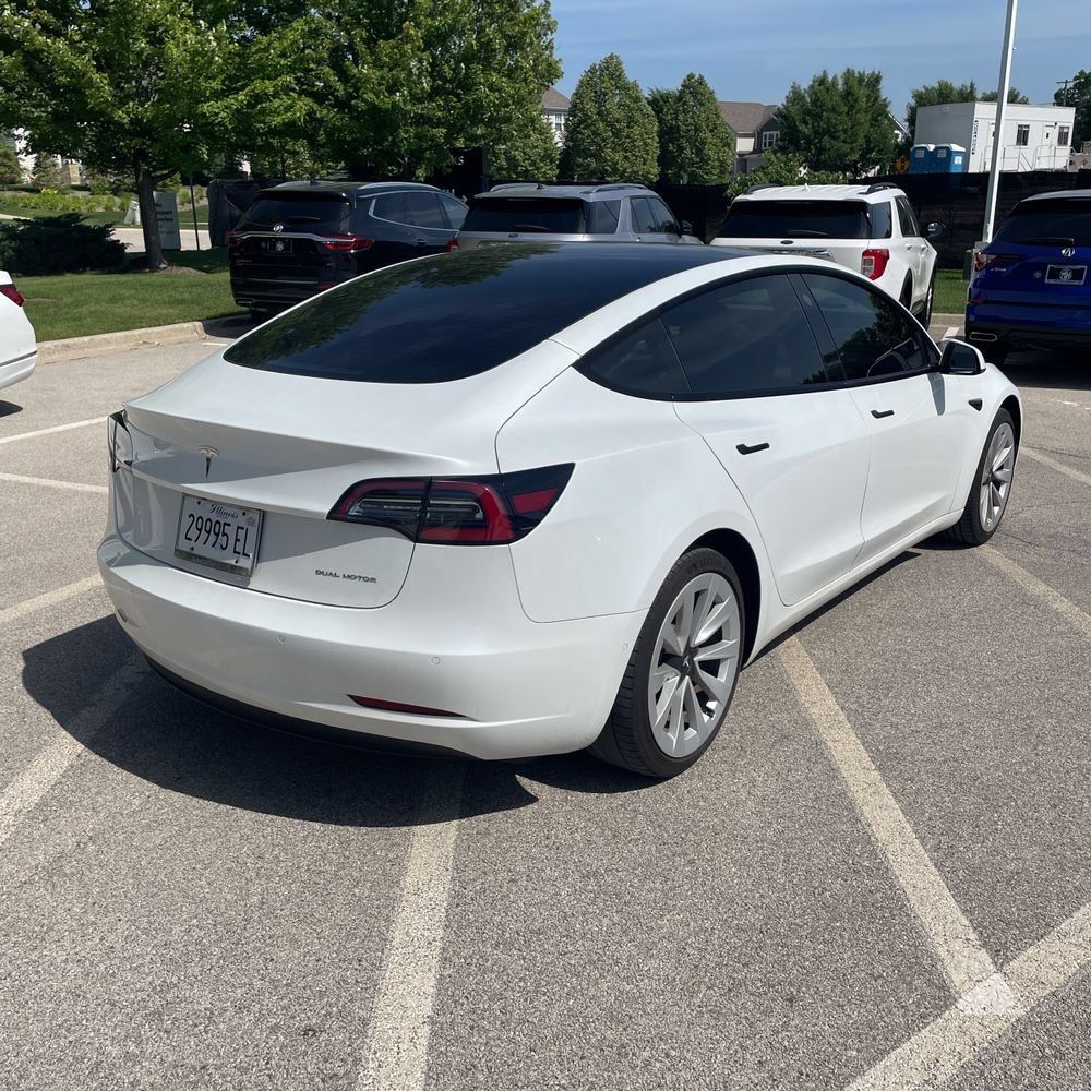 Used 2021 Tesla Model 3 Long Range AWD/4WD image 3