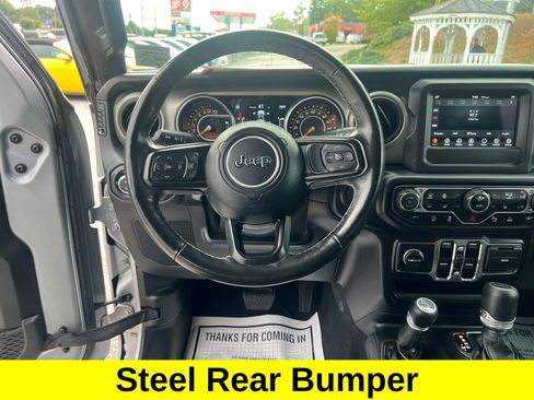 Used 2021 Jeep Gladiator Sport image 14
