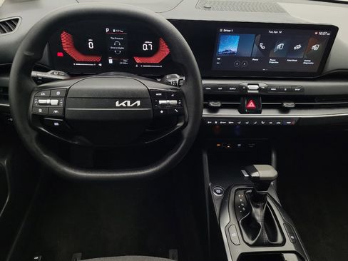 Used 2025 Kia K4 LXS FWD image 22