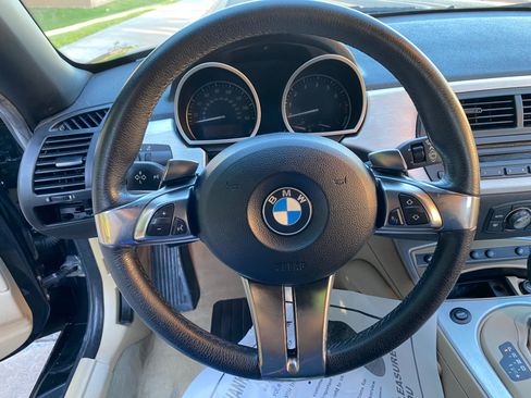 Used 2006 BMW Z4 3.0si image 44