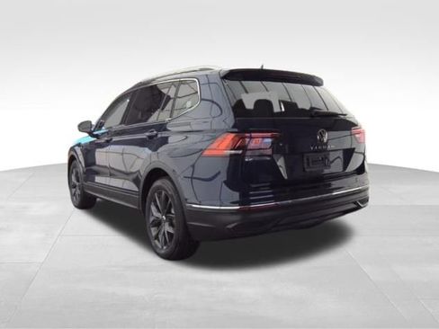 Used 2023 Volkswagen Tiguan SE FWD image 5