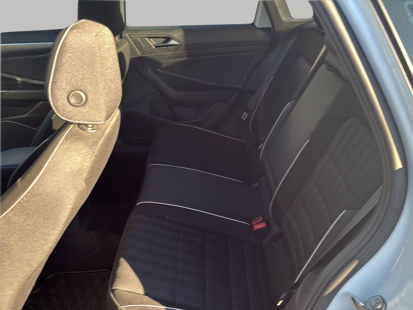 Used 2024 Volkswagen Jetta Sport FWD image 45