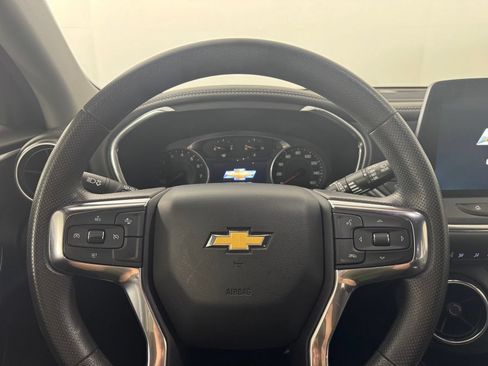 Used 2024 Chevrolet Blazer LT FWD image 15