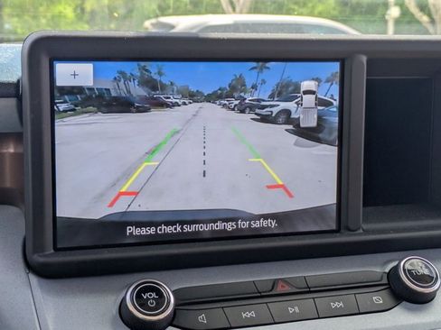 Used 2024 Ford Maverick Lariat w/ FX4 Off-Road Package image 16