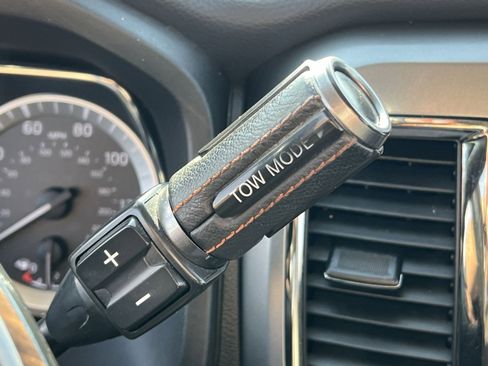 Used 2018 Nissan Titan Platinum Reserve w/ Platinum Utility Package image 22