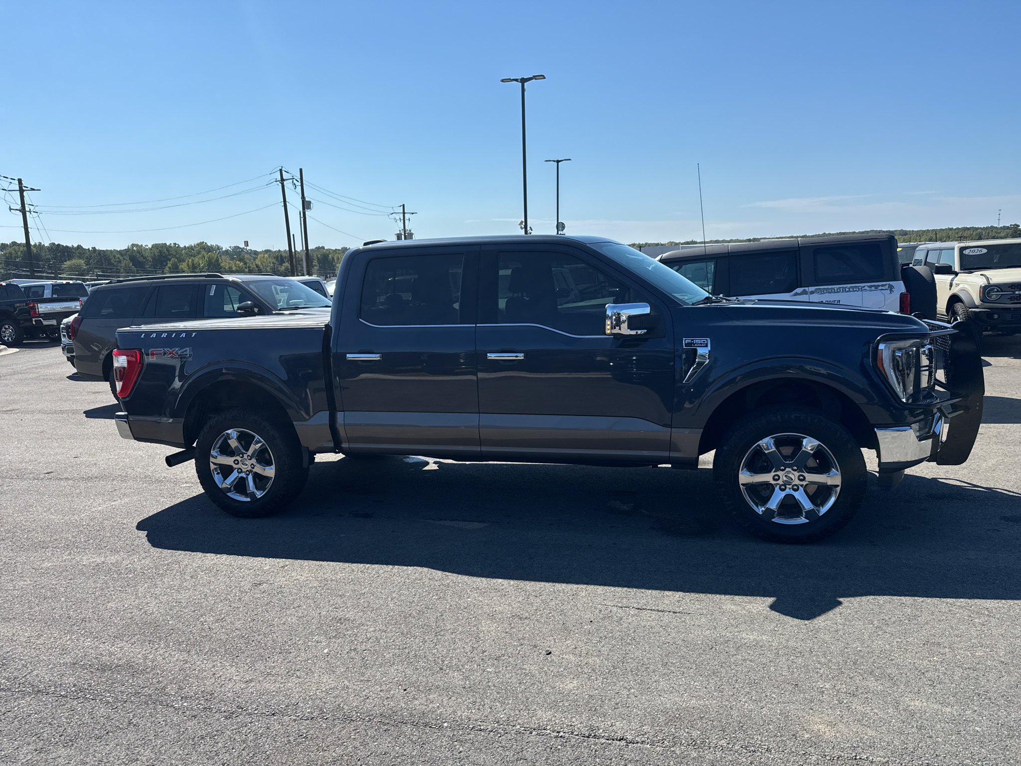 Used 2021 Ford F150 Lariat w/ Equipment Group 502A High AWD/4WD image 4