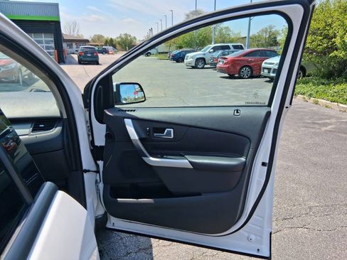 Used 2013 Ford Edge SEL FWD image 10