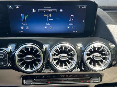 New 2026 Mercedes-Benz GLA 250 4MATIC image 26
