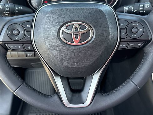 Used 2025 Toyota RAV4 XLE Premium FWD image 13