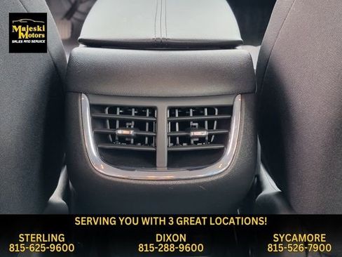 Used 2024 Chevrolet Malibu LT image 23