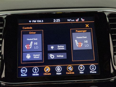 Used 2019 Jeep Grand Cherokee Laredo image 33