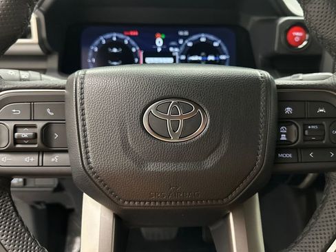 New 2025 Toyota Tacoma TRD Off-Road AWD/4WD image 14