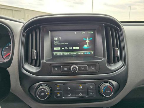 Used 2018 Chevrolet Colorado W/T w/ WT Convenience Package image 19