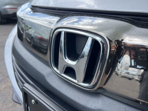 Used 2021 Honda HR-V LX image 27