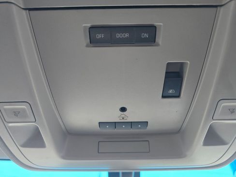 Used 2015 Chevrolet Silverado 2500 LT image 30