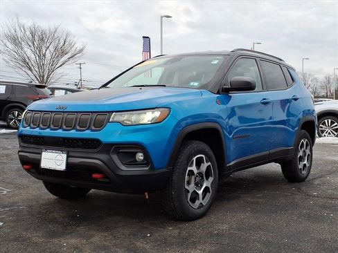 Used 2022 Jeep Compass Trailhawk image 28