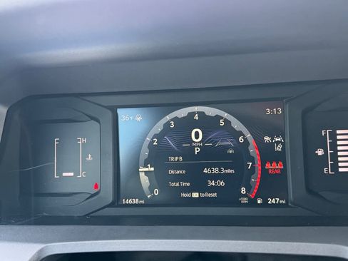 Certified 2025 Toyota Tacoma SR image 21