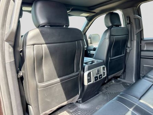 Used 2020 Ford F150 Lariat w/ Equipment Group 502A Luxury AWD/4WD image 22