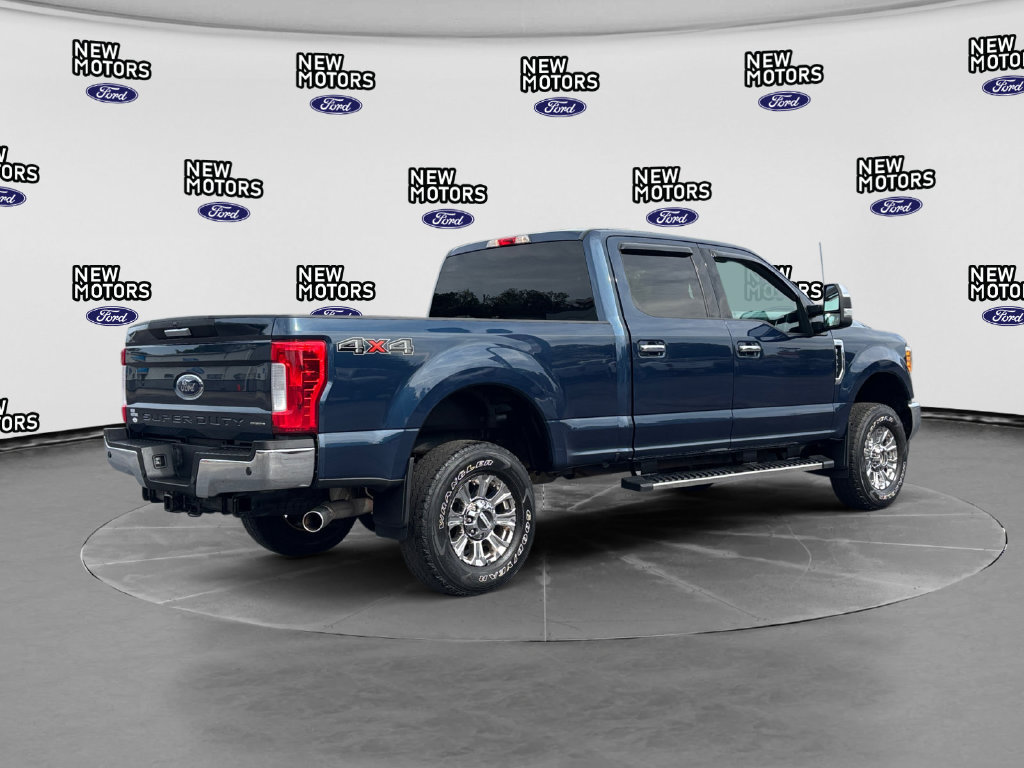 Used 2017 Ford F350 XLT AWD/4WD image 5